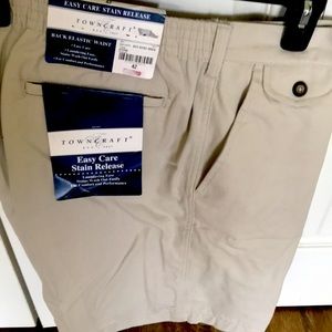 Towncraft easy care mens shorts with elastic waistband size 42